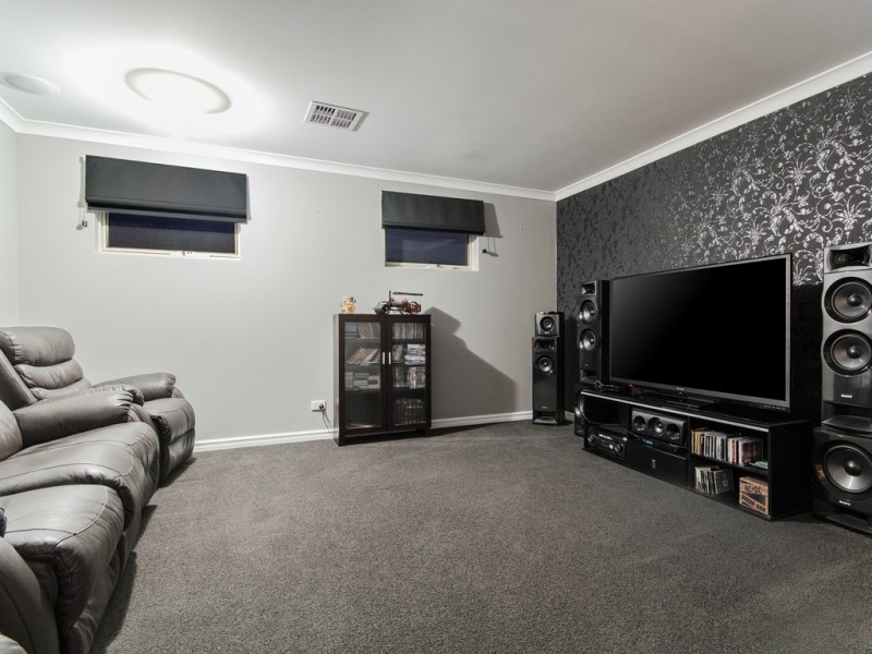 6 Wells Road, Pinjarra WA 6208