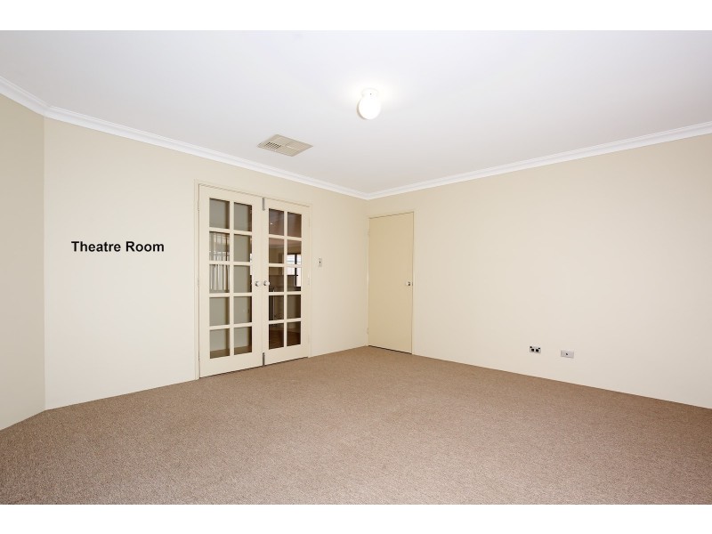 3 Shelduck Way, Dudley Park WA 6210