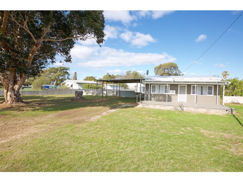 5 Cox Street, Mandurah WA 6210