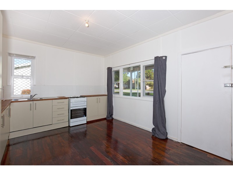 5 Cox Street, Mandurah WA 6210