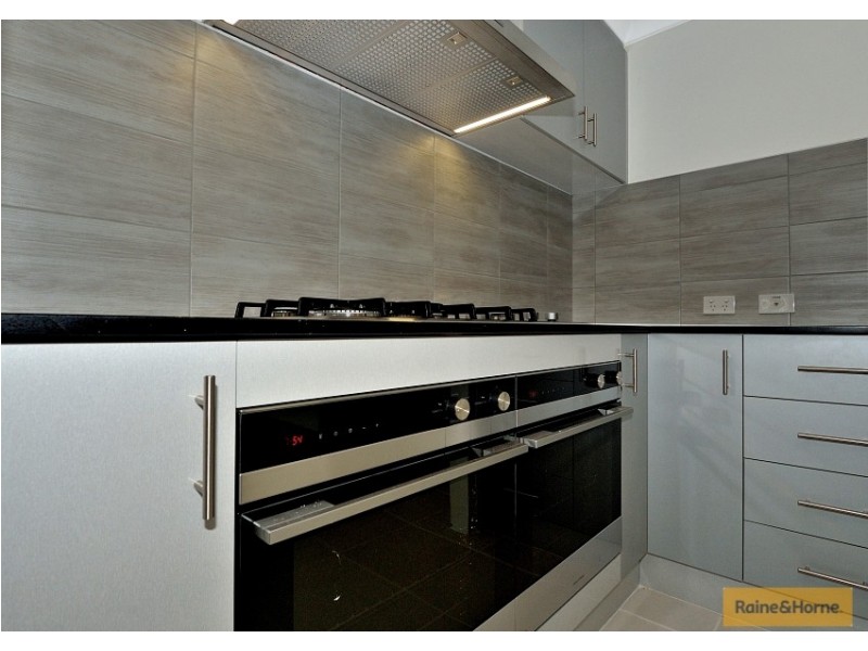 24 Bertha Loop, Dudley Park WA 6210