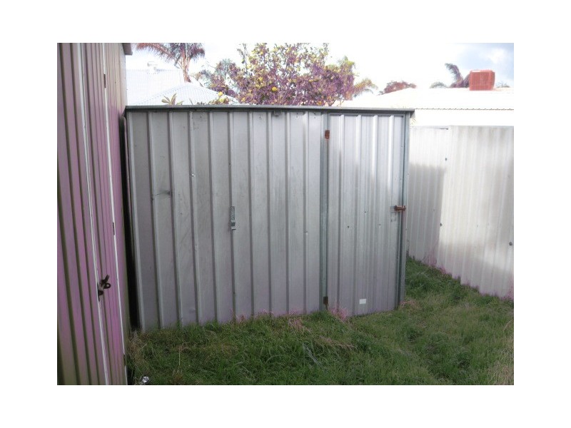 14 Mahogany Drive, Halls Head WA 6210