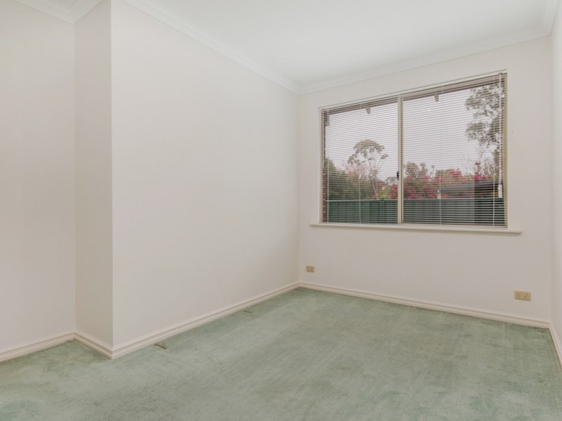 16 KARRUL WAY, Greenfields WA 6210