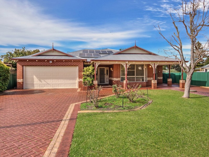16 KARRUL WAY, Greenfields WA 6210