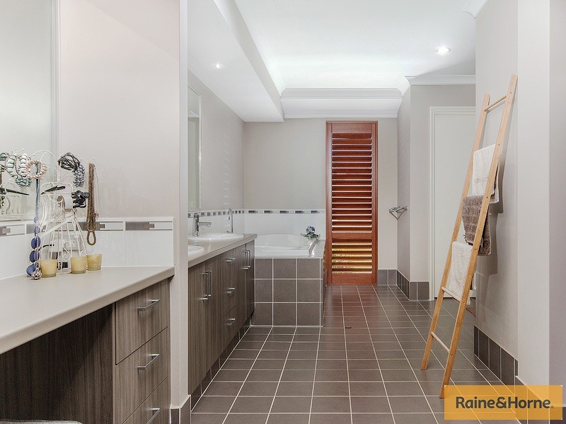 5 Potter Way, Pinjarra WA 6208