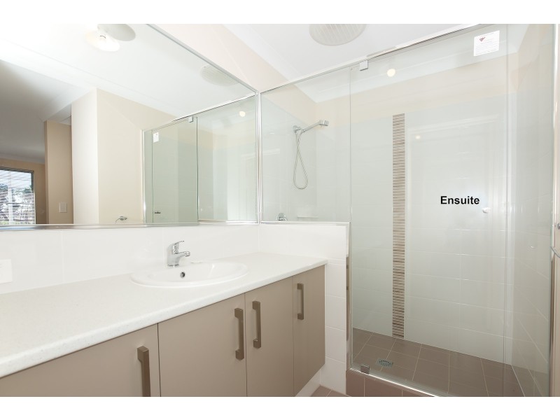 96 Bridgewater Blvde, Erskine WA 6210