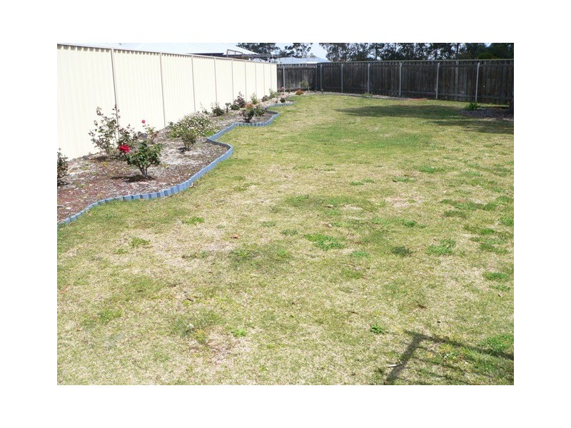 21 Appletree Place, Greenfields WA 6210