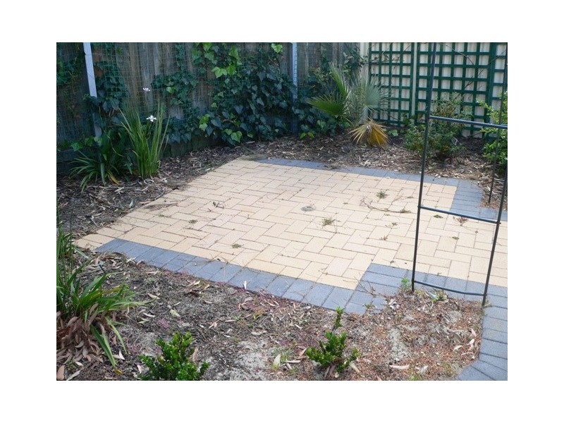 21 Appletree Place, Greenfields WA 6210