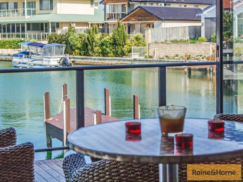 20 PARKWATER COVE, Halls Head WA 6210
