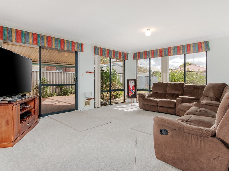 11 Lambrook Mews, Erskine WA 6210