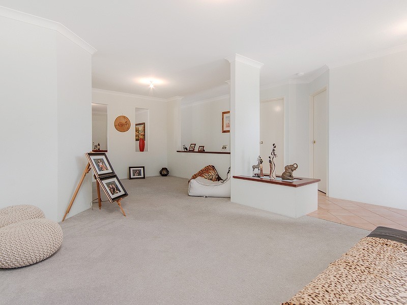 11 Lambrook Mews, Erskine WA 6210