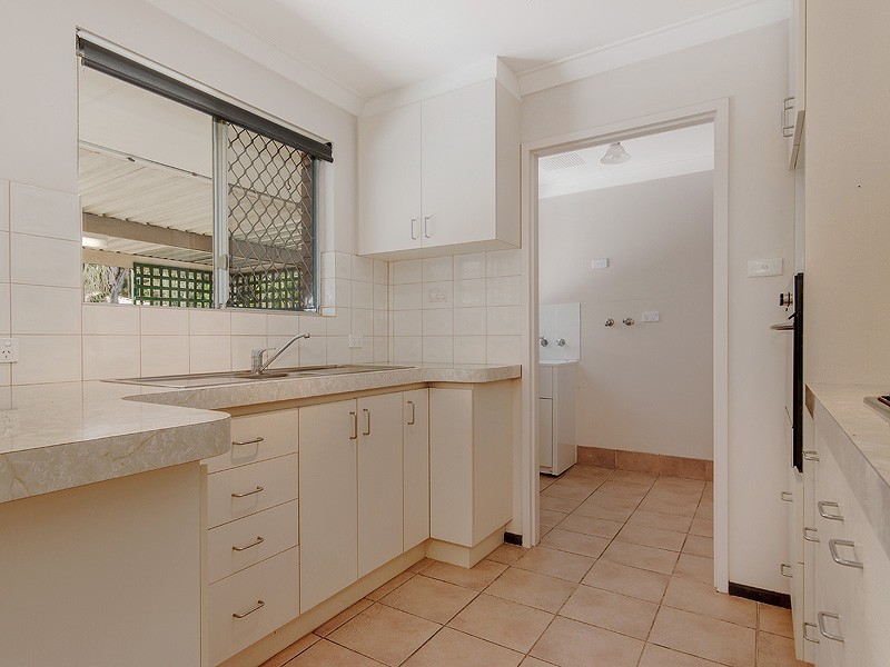 15 Owen Street, Mandurah WA 6210