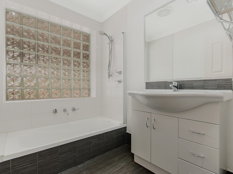 15 Owen Street, Mandurah WA 6210