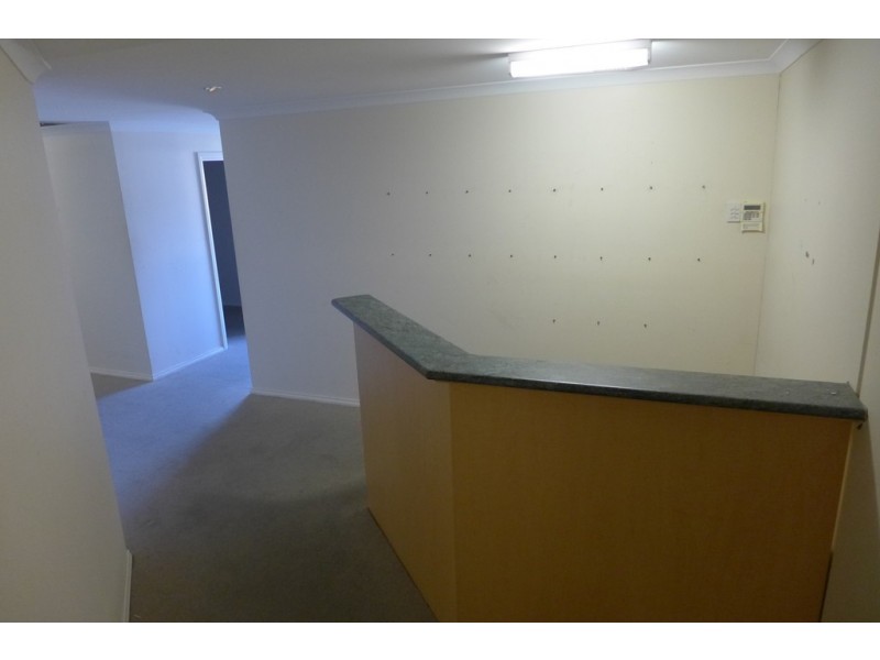 2/68 Reserve Drive, Mandurah WA 6210