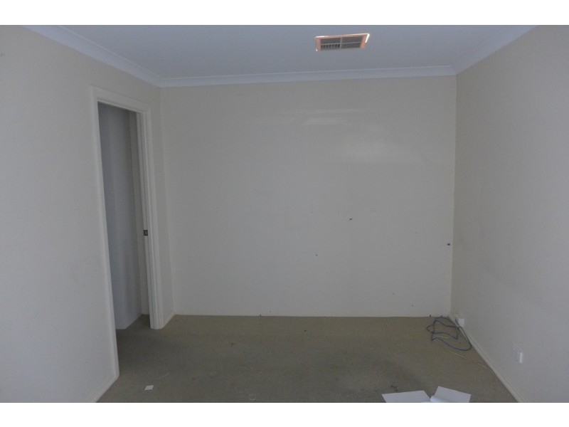 2/68 Reserve Drive, Mandurah WA 6210