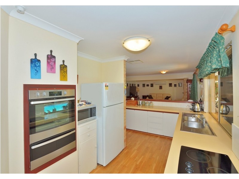 38 Nutbush Ave, Falcon WA 6210