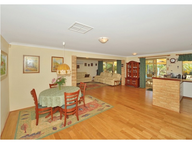 38 Nutbush Ave, Falcon WA 6210