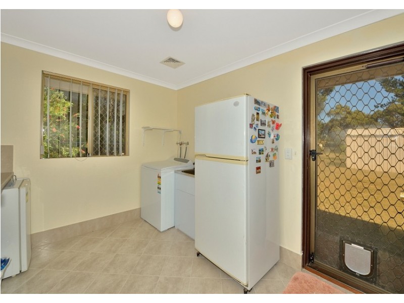 38 Nutbush Ave, Falcon WA 6210