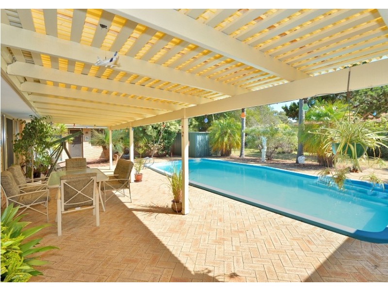 38 Nutbush Ave, Falcon WA 6210