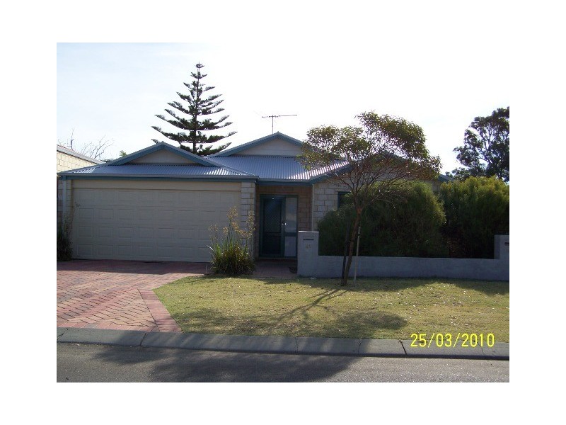 4a Hobley Street, Mandurah WA 6210