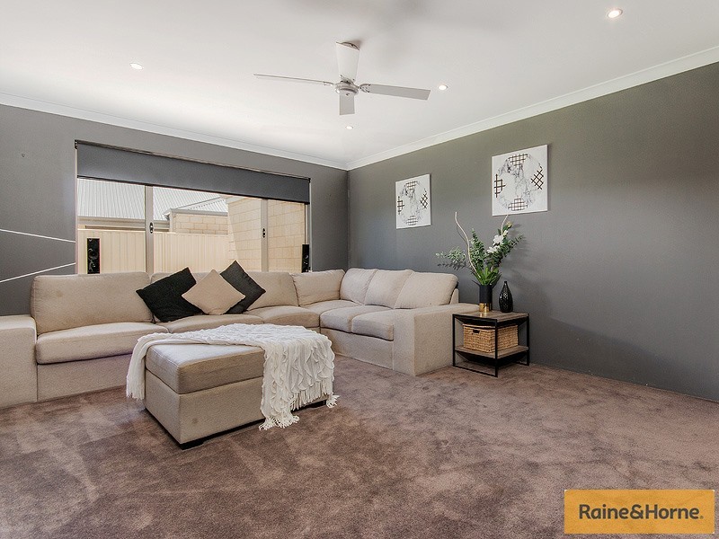 19 POTTER WAY, Pinjarra WA 6208