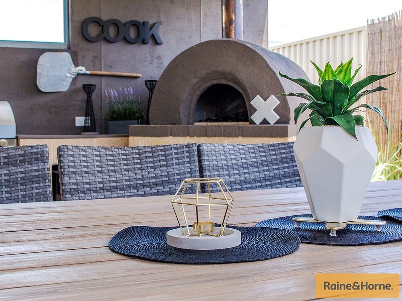 19 POTTER WAY, Pinjarra WA 6208