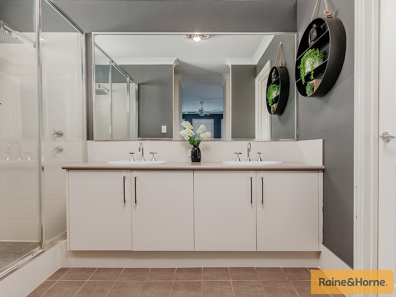 19 POTTER WAY, Pinjarra WA 6208