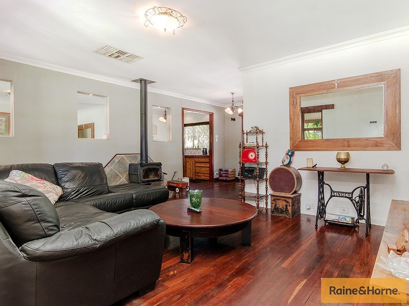 71 BOUNDARY ROAD, Dudley Park WA 6210