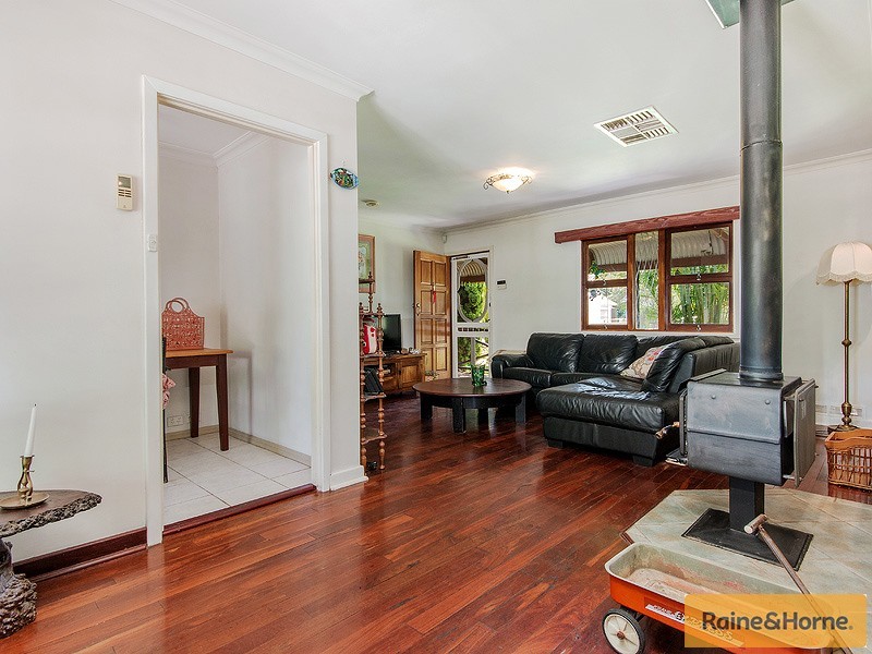 71 BOUNDARY ROAD, Dudley Park WA 6210