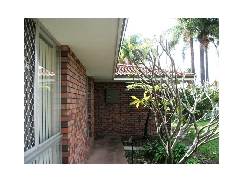 5 Arundel Drive, Halls Head WA 6210