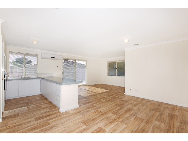 9 Corsair Close, Port Kennedy WA 6172