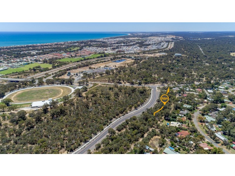 137 Bortolo Drive, Greenfields WA 6210