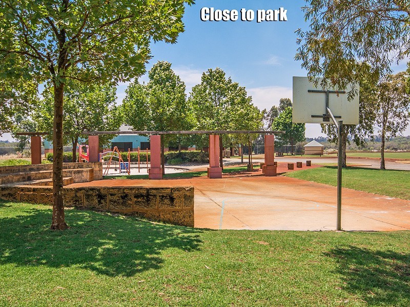 25 COUNTRY ROAD, Pinjarra WA 6208