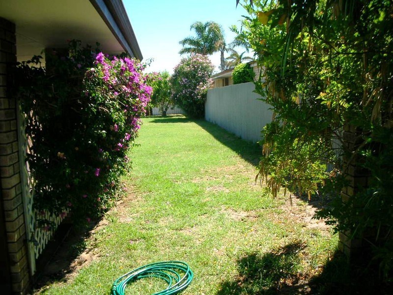 20 VANCE STREET, Dudley Park WA 6210