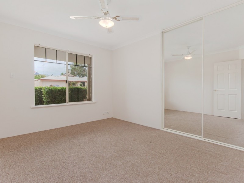 28 Wilderness Drive, Dawesville WA 6211