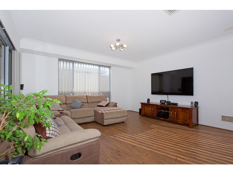 20 Crimson Road, Karnup WA 6176