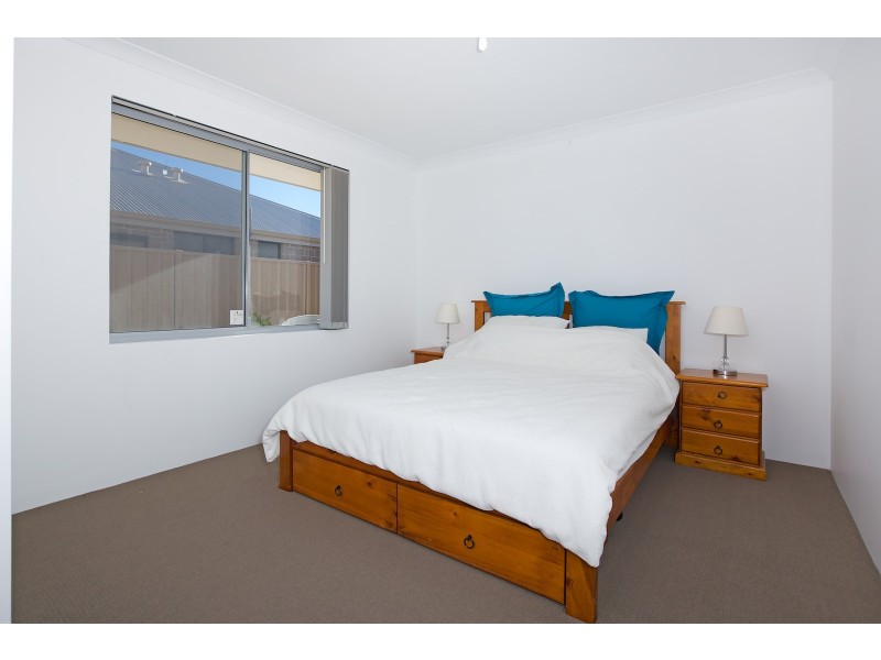 20 Crimson Road, Karnup WA 6176