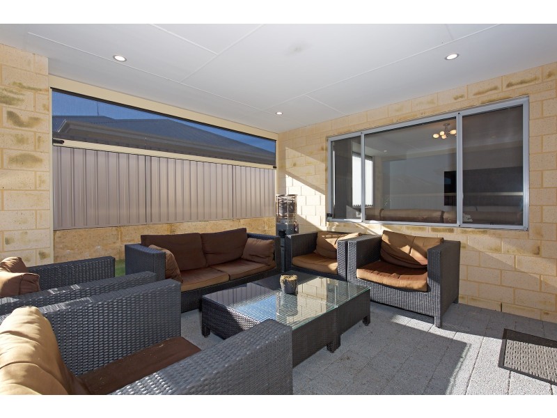 20 Crimson Road, Karnup WA 6176