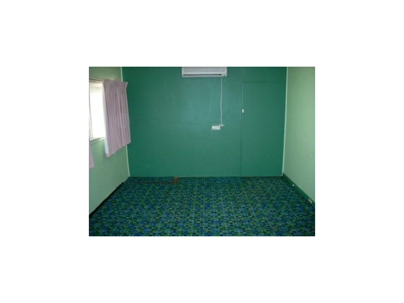 6 Second Ave, Mandurah WA 6210