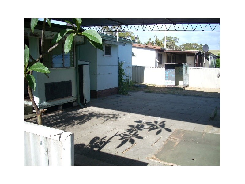 6 Second Ave, Mandurah WA 6210