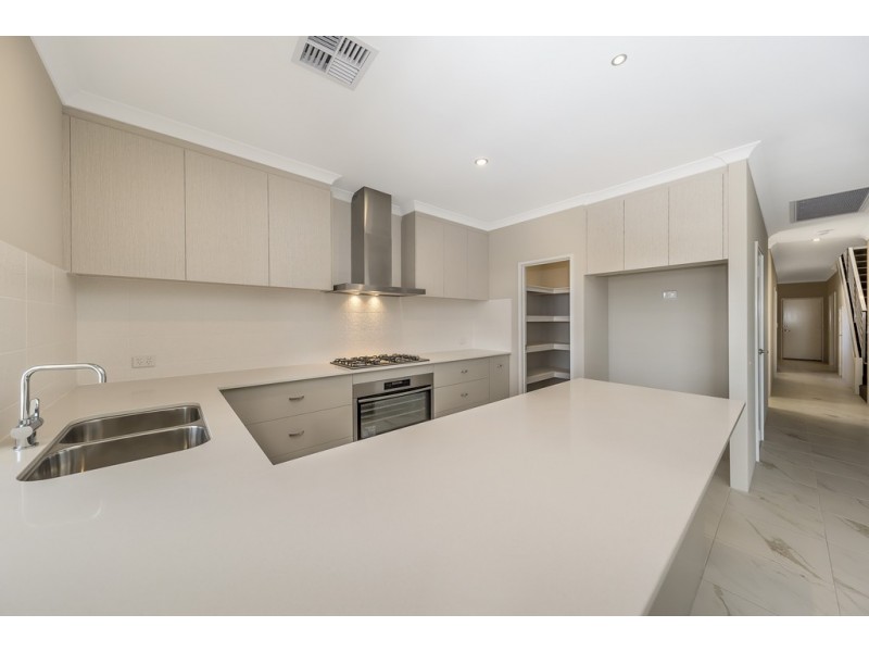 6 WHARF COVE, South Yunderup WA 6208