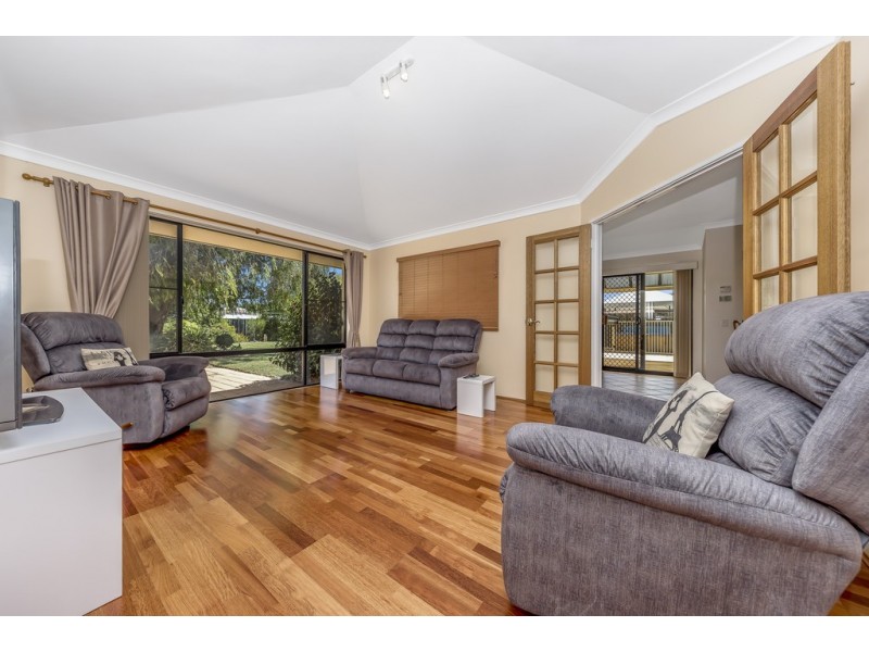 23 COUNTRY ROAD, Pinjarra WA 6208