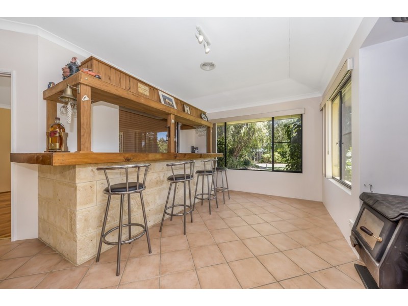 23 COUNTRY ROAD, Pinjarra WA 6208