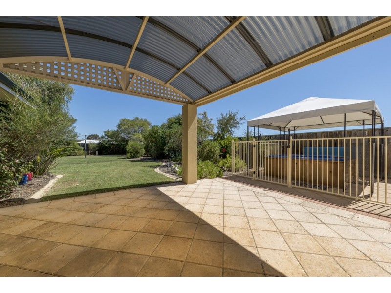 23 COUNTRY ROAD, Pinjarra WA 6208