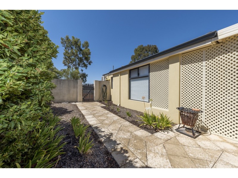 23 COUNTRY ROAD, Pinjarra WA 6208