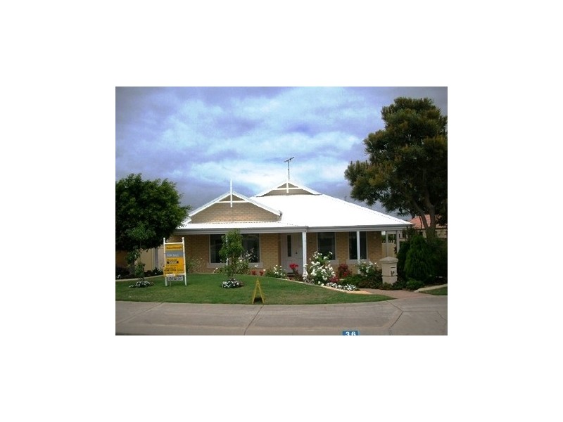 36 MARINERS COVE DRIVE, Mandurah WA 6210