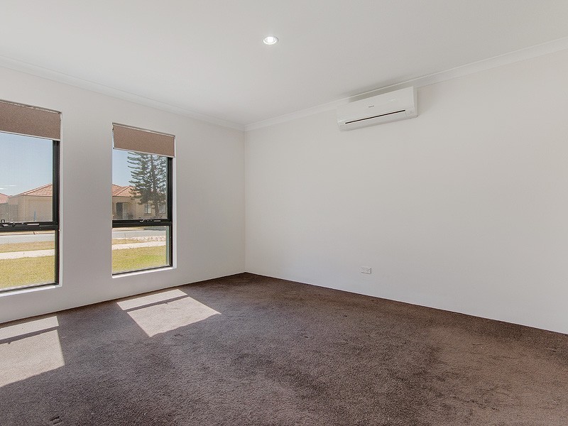 68 Northport Blvd, Wannanup WA 6210