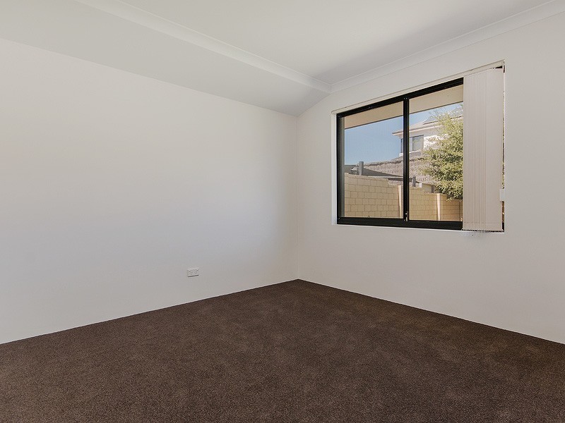 68 Northport Blvd, Wannanup WA 6210