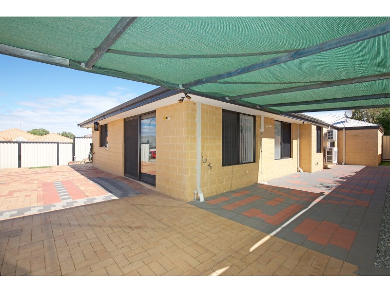 2 Regina Gardens, Greenfields WA 6210