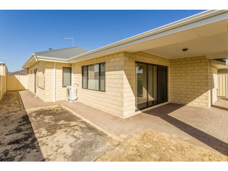 39 Seashells Crescent, Singleton WA 6175